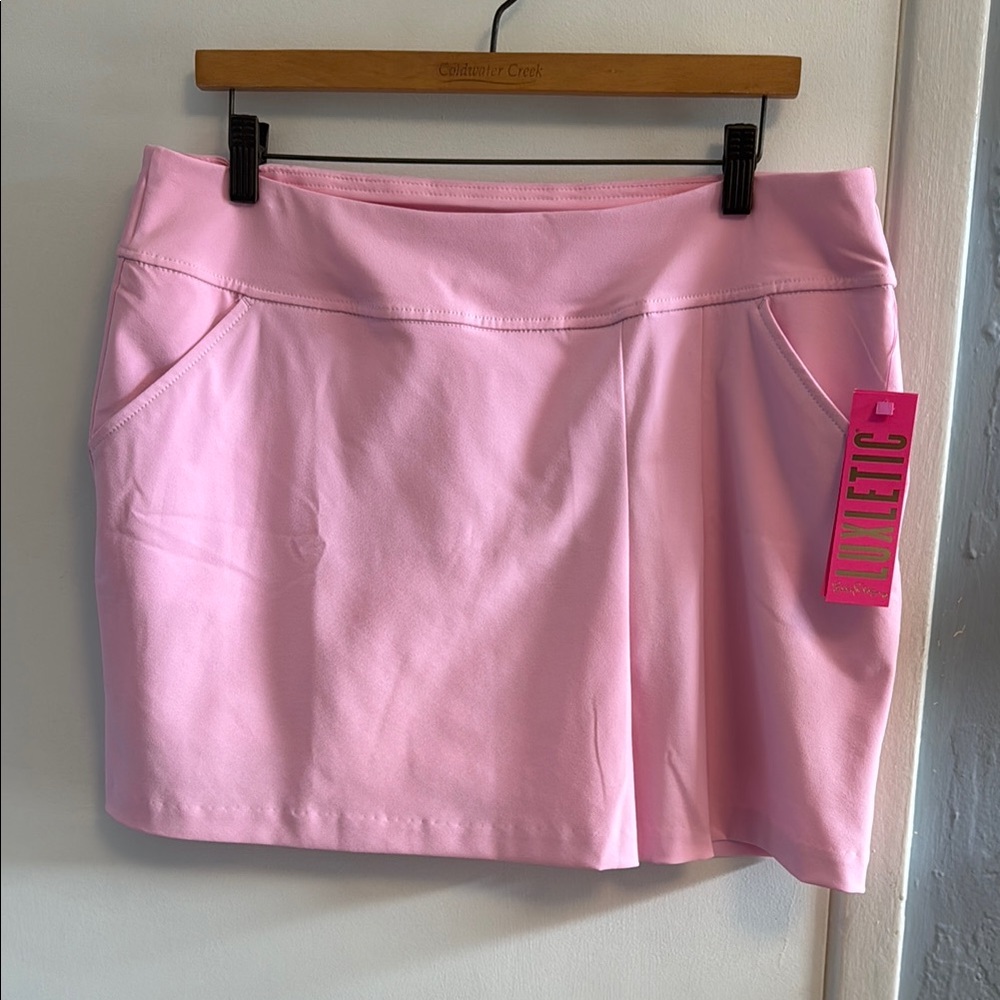 NWT Lilly Pulitzer Antibes Pink Athletic Women's Skort.  Size 14.